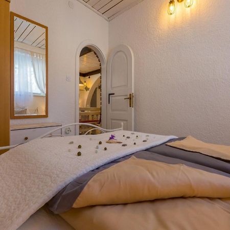 נובי ווינודולסקי Apartments Susanne מראה חיצוני תמונה