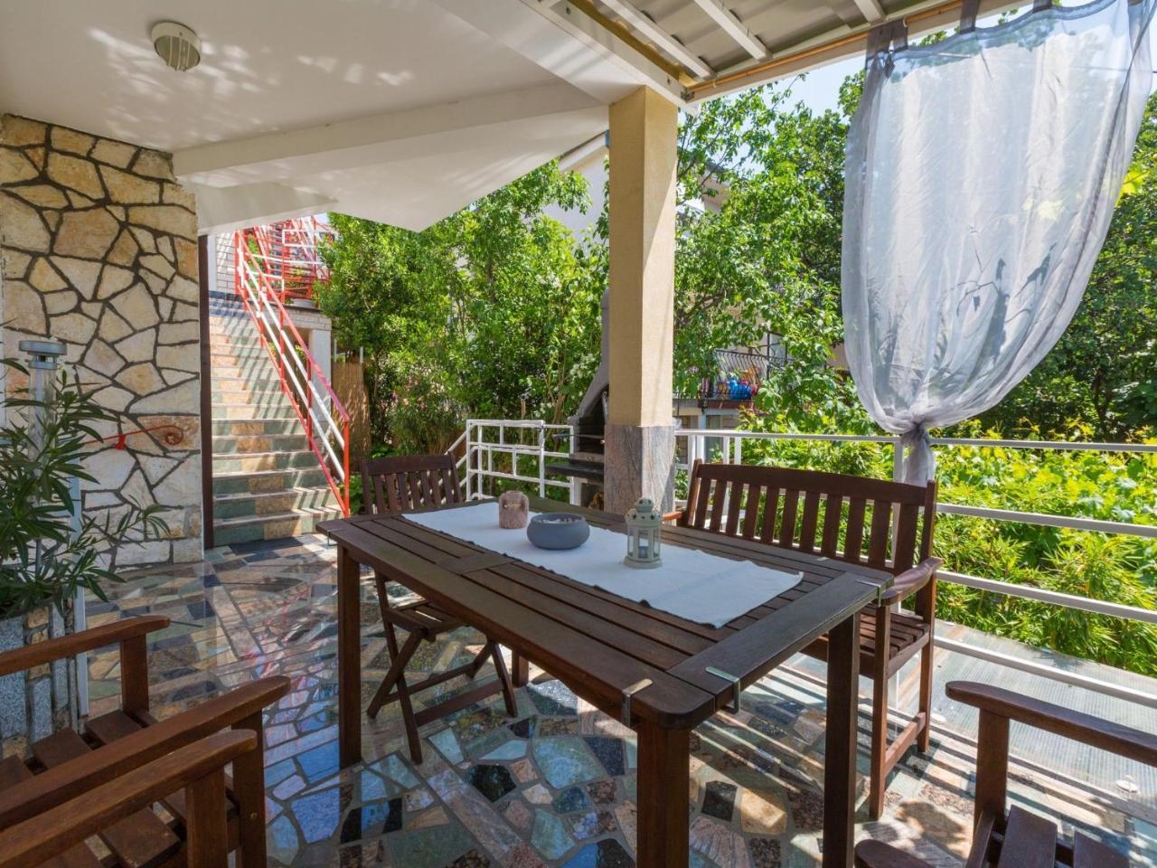 נובי ווינודולסקי Apartments Susanne מראה חיצוני תמונה