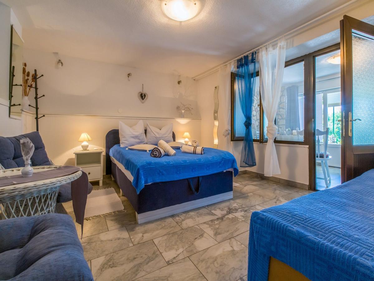 נובי ווינודולסקי Apartments Susanne מראה חיצוני תמונה