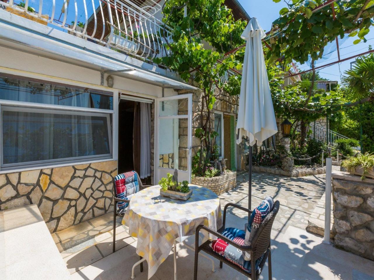 נובי ווינודולסקי Apartments Susanne מראה חיצוני תמונה