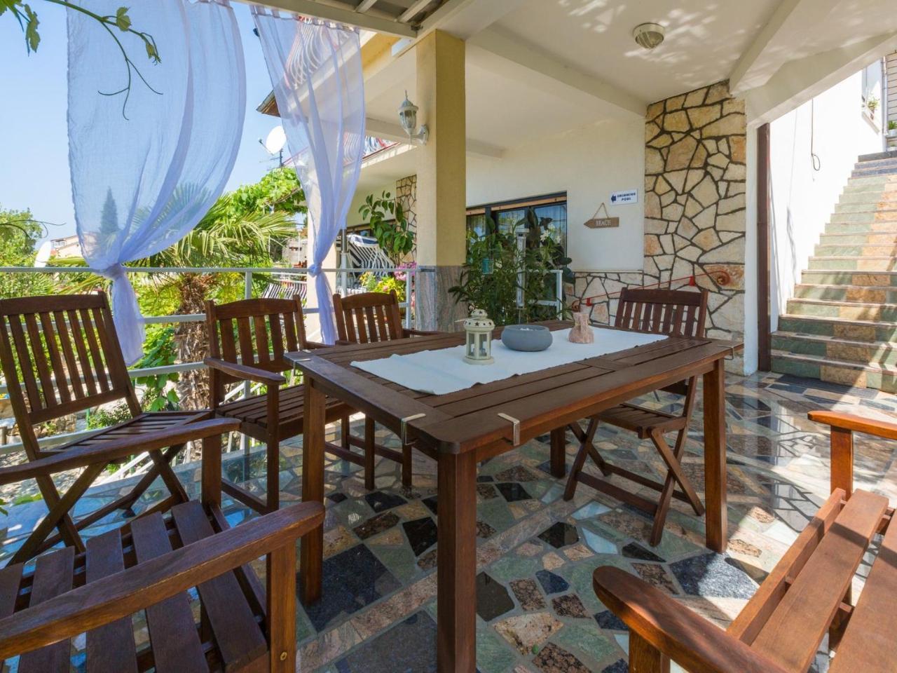נובי ווינודולסקי Apartments Susanne מראה חיצוני תמונה