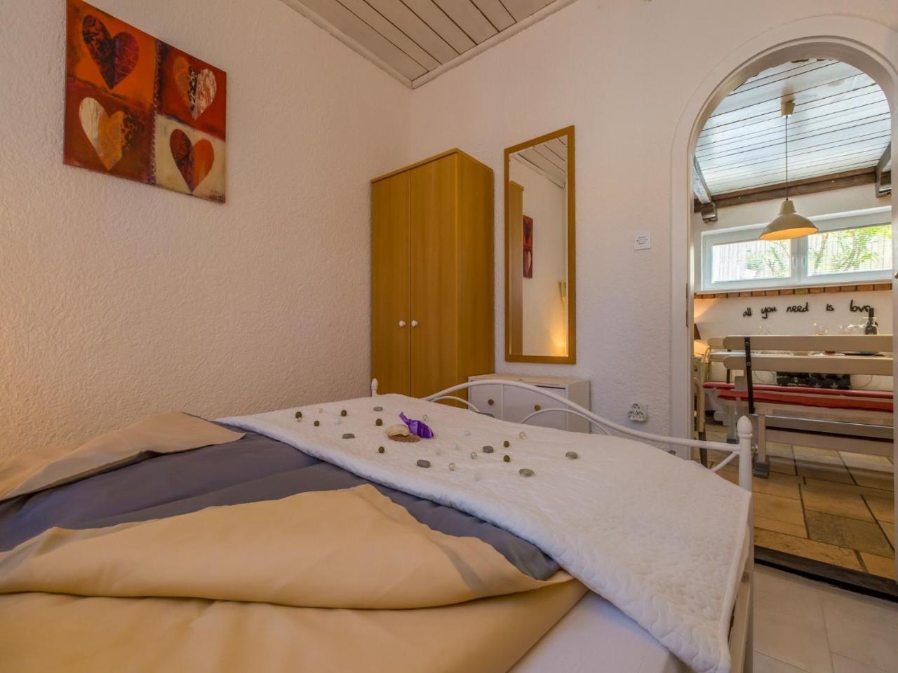 נובי ווינודולסקי Apartments Susanne מראה חיצוני תמונה