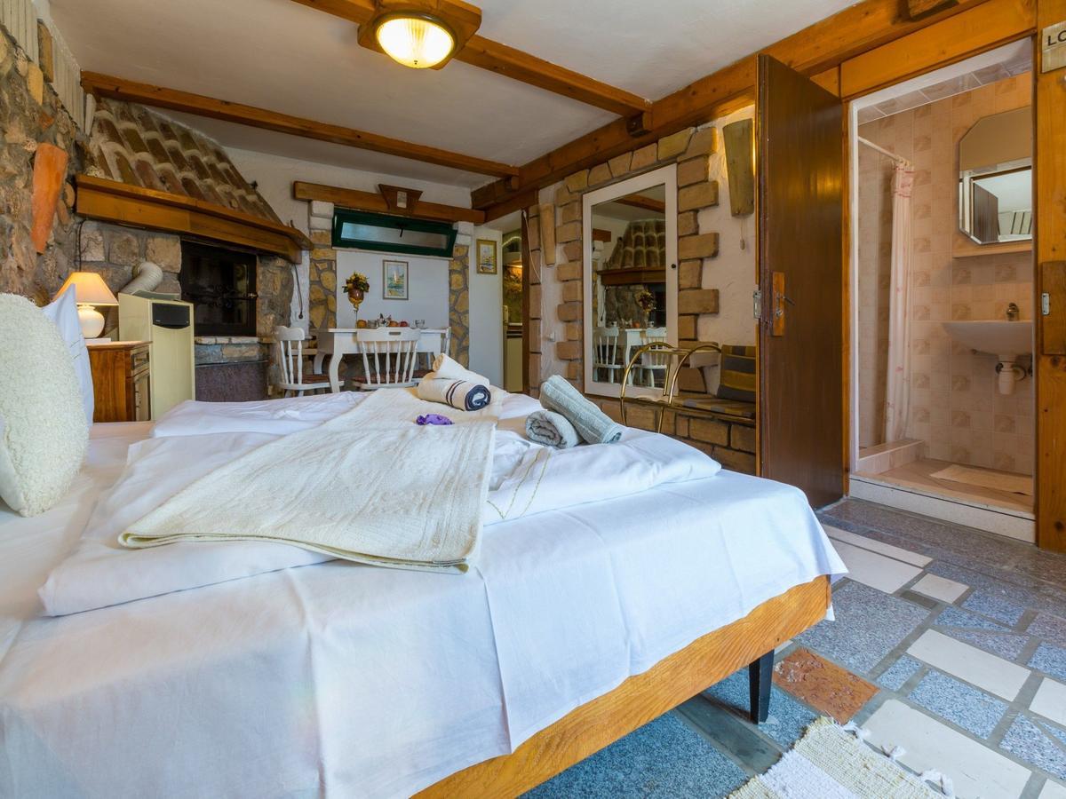 נובי ווינודולסקי Apartments Susanne מראה חיצוני תמונה