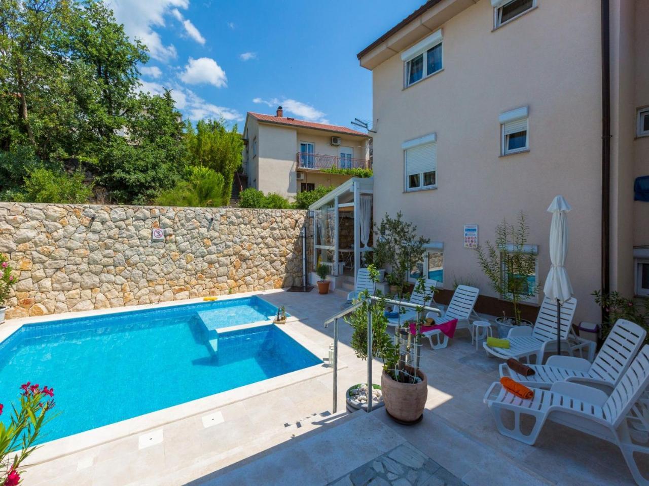 נובי ווינודולסקי Apartments Susanne מראה חיצוני תמונה