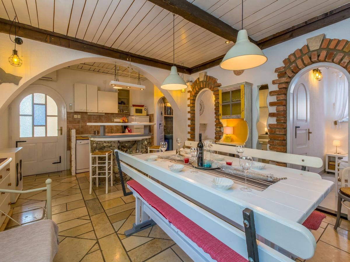 נובי ווינודולסקי Apartments Susanne מראה חיצוני תמונה