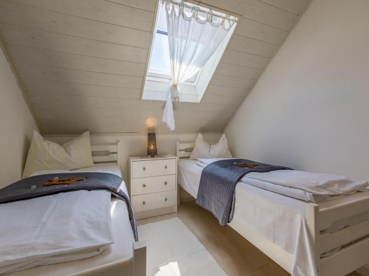 נובי ווינודולסקי Apartments Susanne מראה חיצוני תמונה