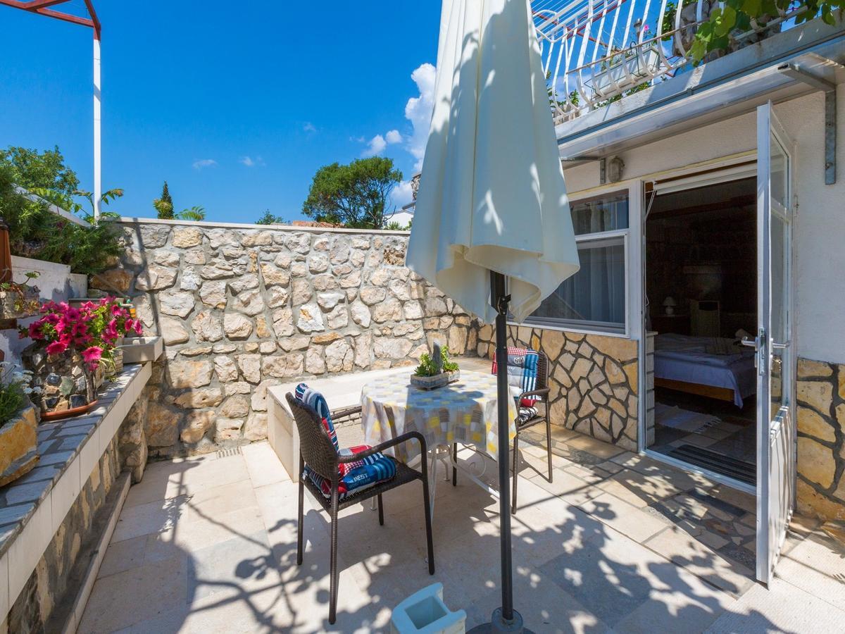 נובי ווינודולסקי Apartments Susanne מראה חיצוני תמונה